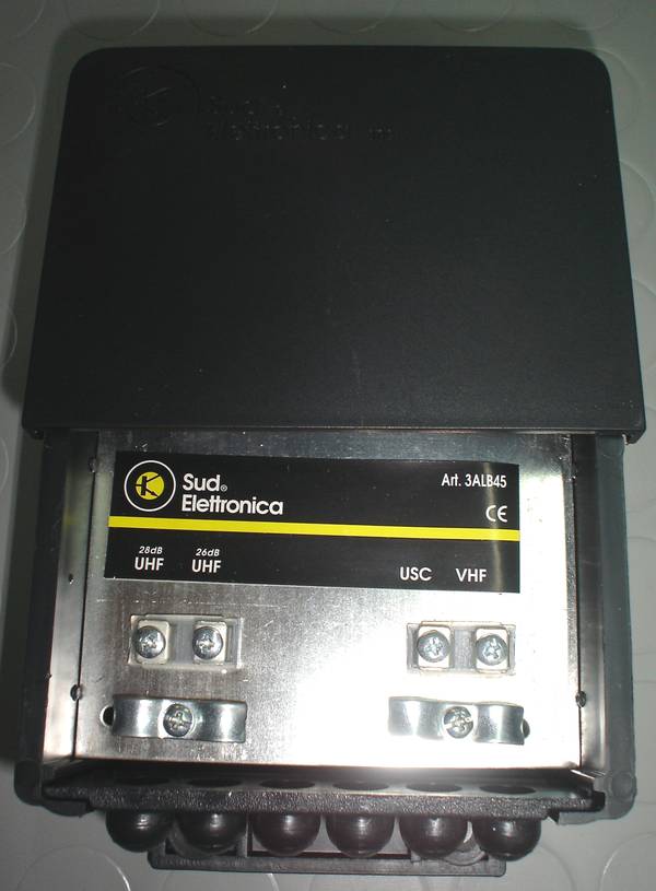 amplificatore3alb45.jpg